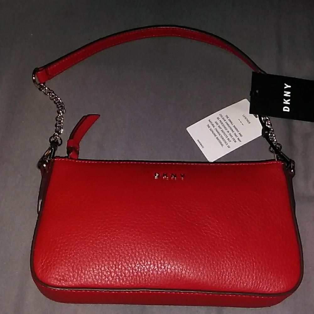 PEBBLED MINI CROSS BAG